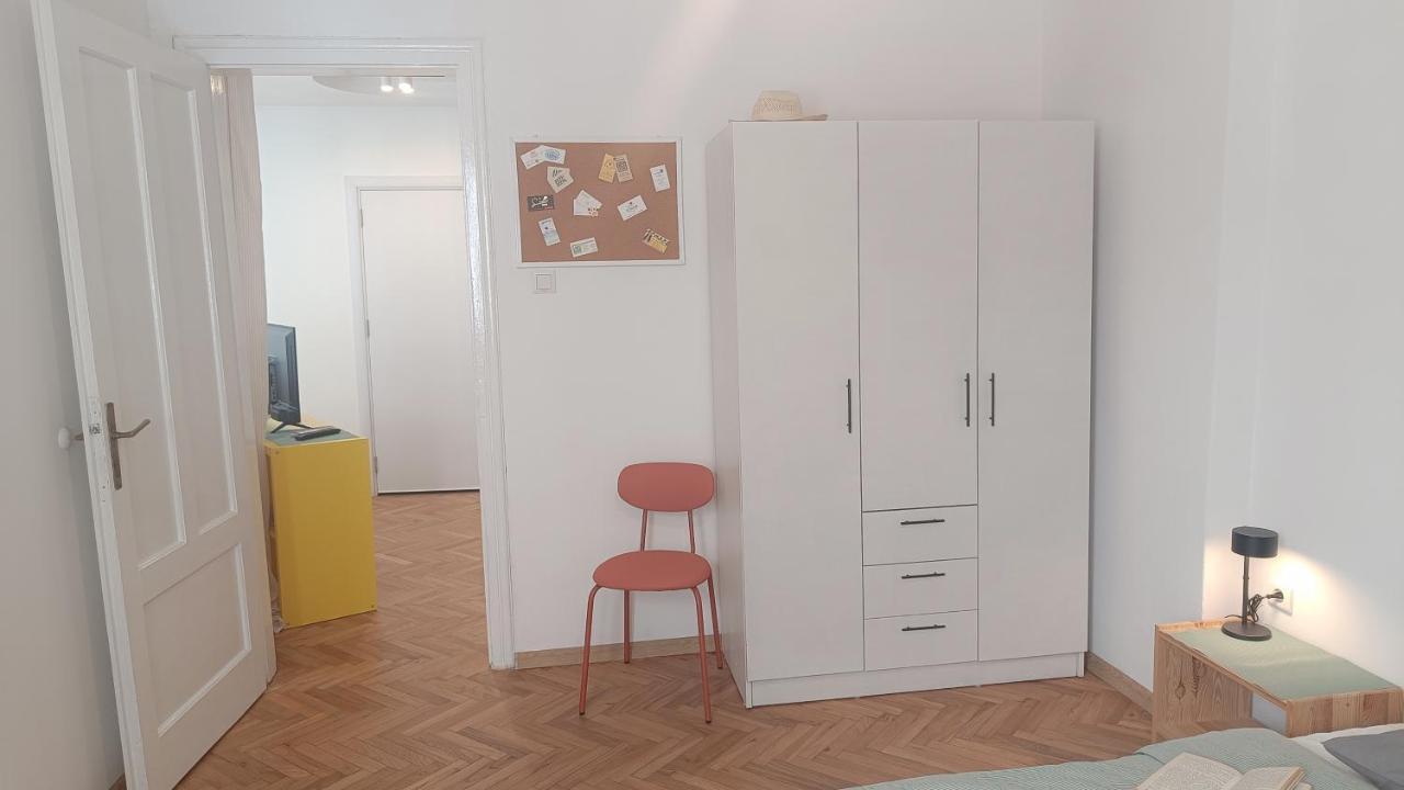 Apartment Balabanov Varna Esterno foto